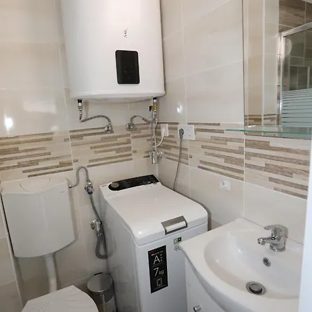 Seaview House Fonyod, Arpad Part *